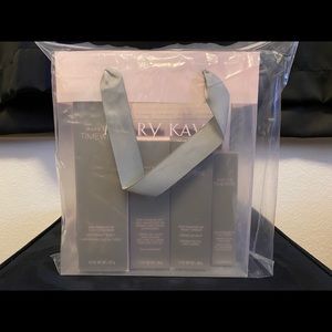 Mary Kay TimeWise Miracle Set 3D